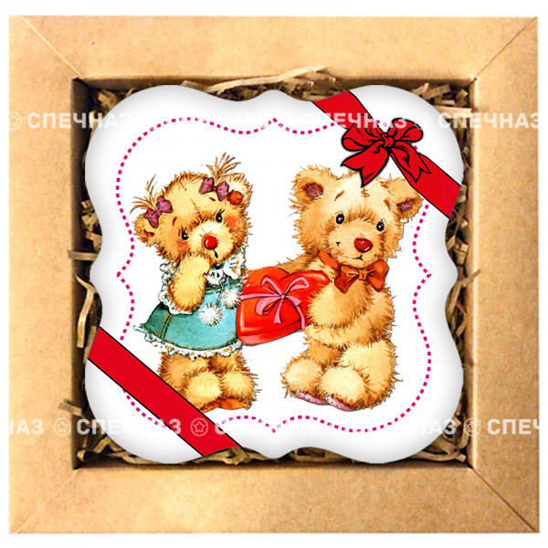 Набор печенья &quot;Мишки с подарком&quot; Кусайды - хрустящее песочное печенье, покрытое шоколадной глазурью, с нанесенным изображением.