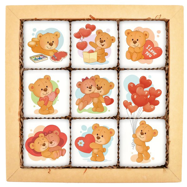 Набор печенья "Мишки-Тедди" Кусайды - хрустящее песочное печенье, покрытое шоколадной глазурью, с нанесенным изображением.