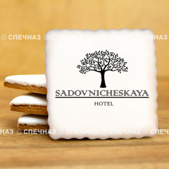 Комплимент гостям отеля (квадратное печенье)